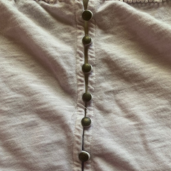 4/$10 Lucky Brand Cold Shoulder Top - Picture 4 of 4